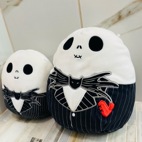 Squishmallows Jack Skellington, 8 Inch and 6 inch duo - Picture 7 of 15